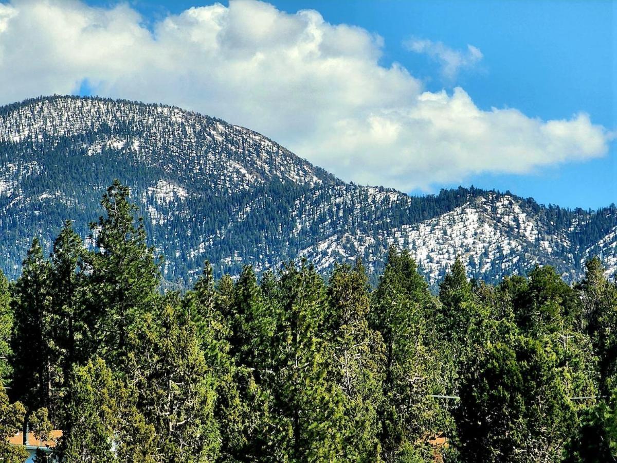 Bear Escapes II Affordable Luxury Cabin Sugarloaf Exterior photo