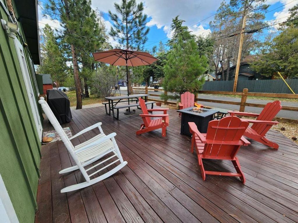 Bear Escapes II Affordable Luxury Cabin Sugarloaf Exterior photo