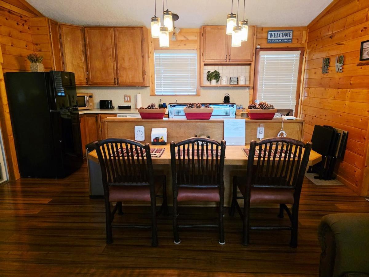 Bear Escapes II Affordable Luxury Cabin Sugarloaf Exterior photo