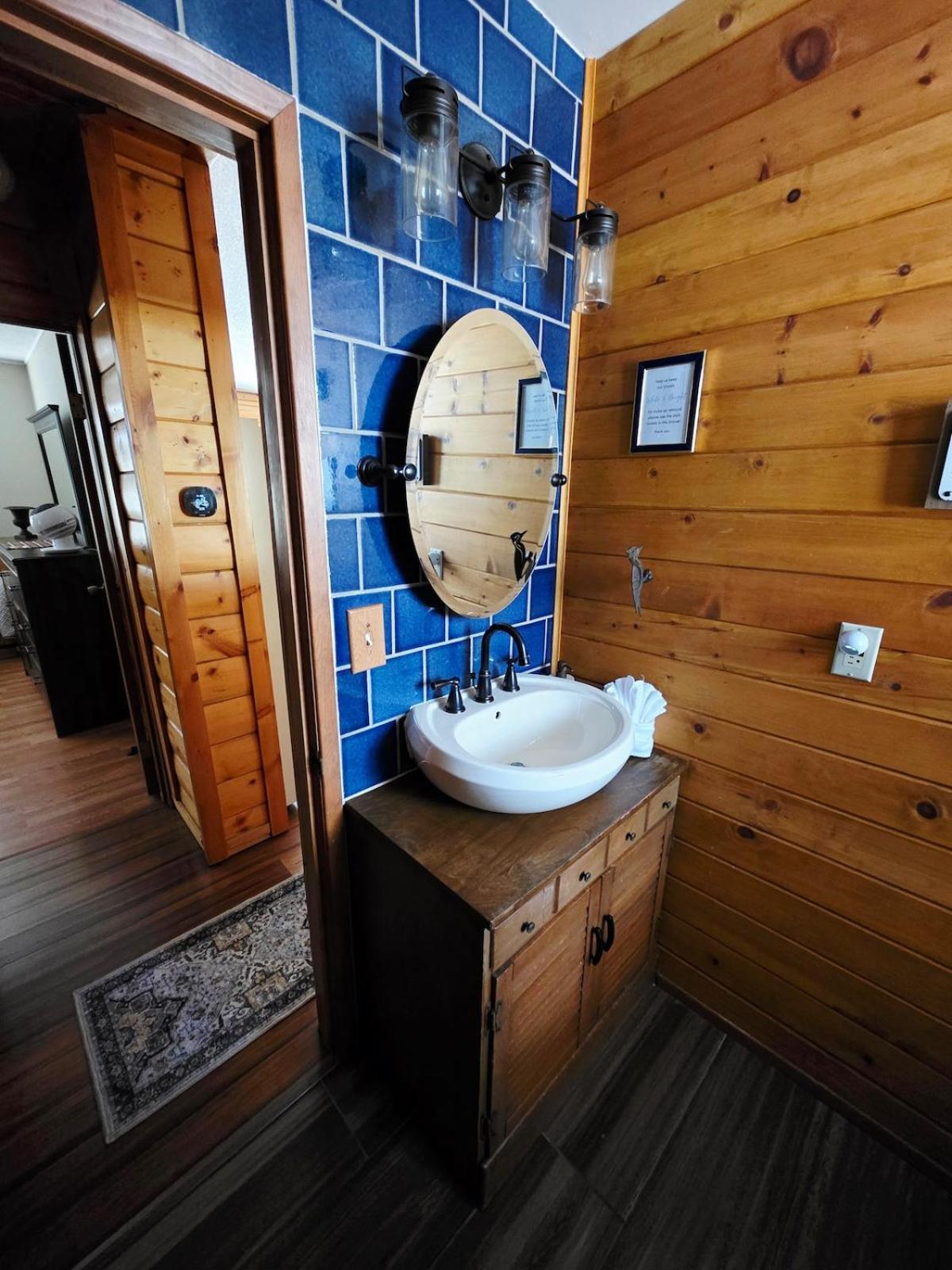 Bear Escapes II Affordable Luxury Cabin Sugarloaf Exterior photo