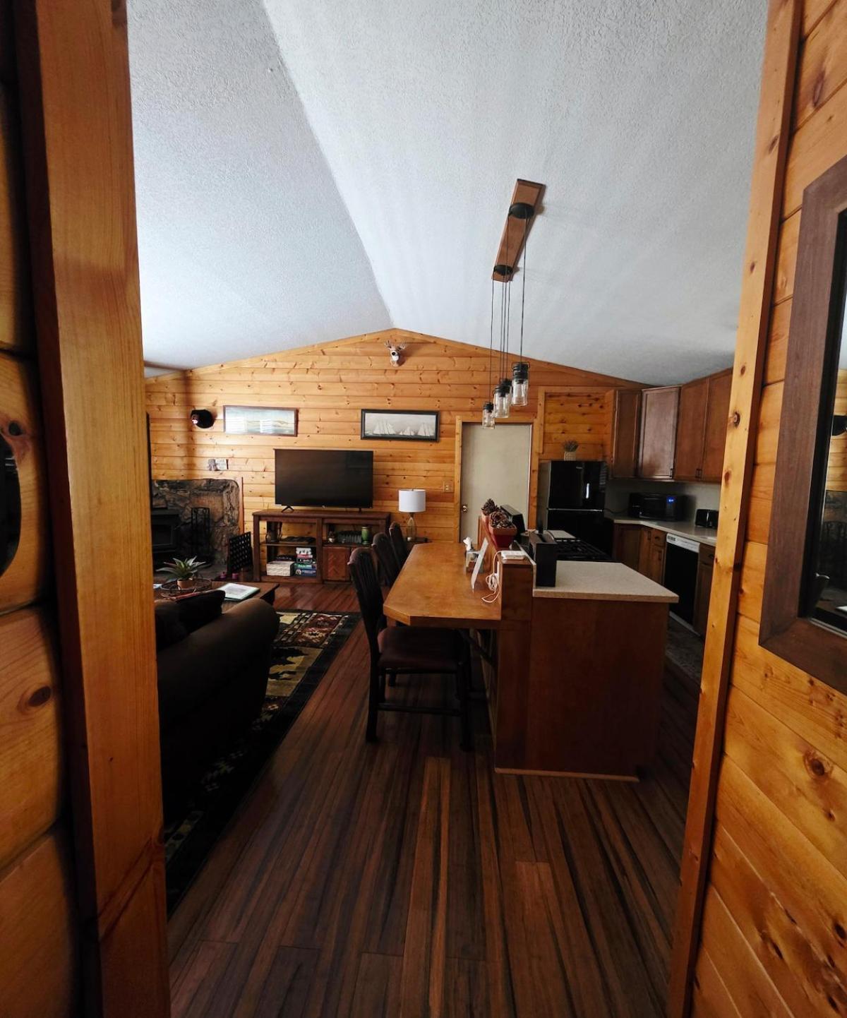 Bear Escapes II Affordable Luxury Cabin Sugarloaf Exterior photo